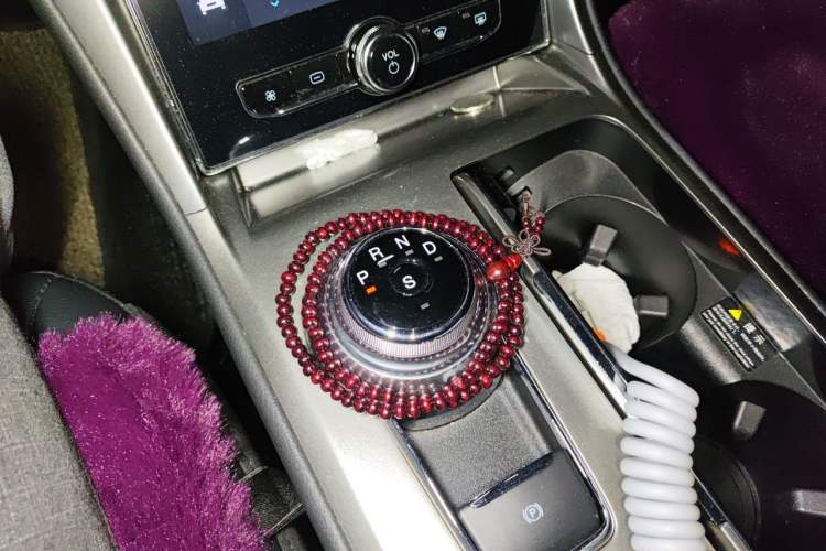 Used Ford Mondeo 2020 EcoBoost 200 Stylish Model Gear Lever