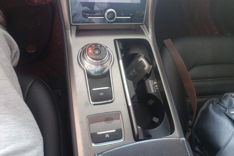 Used Ford Mondeo 2020 EcoBoost 180 Stylish Model Gear Lever