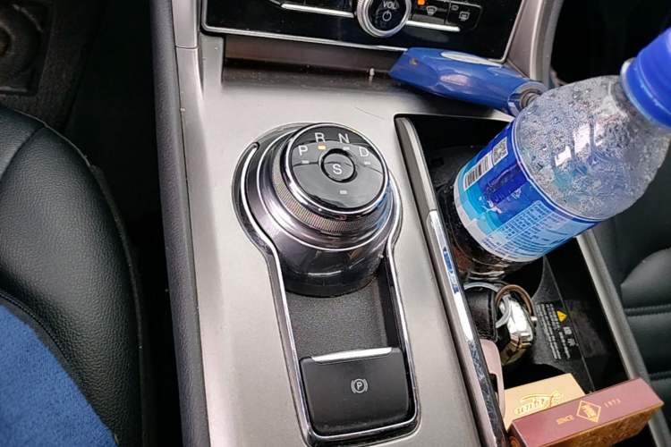 Used Ford Mondeo 2020 EcoBoost 180 Stylish Model Gear Lever