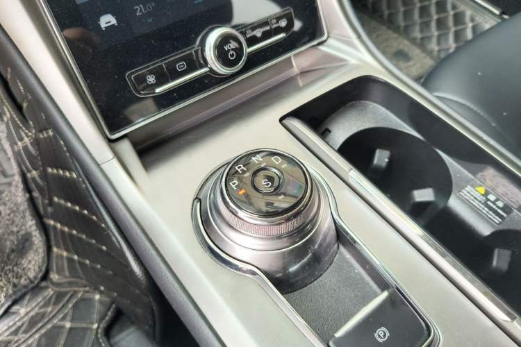 Used Ford Mondeo 2020 EcoBoost 180 Stylish Model Gear Lever
