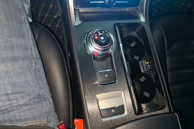 Used Ford Mondeo 2020 EcoBoost 180 Stylish Model Gear Lever