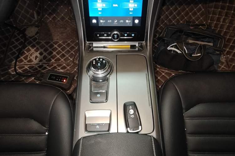 Used Ford Mondeo 2020 EcoBoost 180 Stylish Model Gear Lever