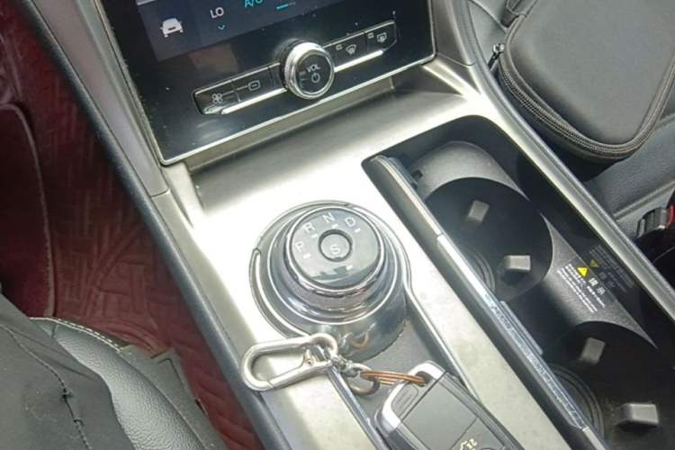 Used Ford Mondeo 2020 EcoBoost 180 Stylish Model Gear Lever