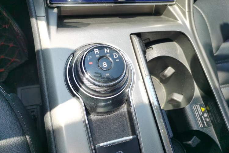 Used Ford Mondeo 2020 EcoBoost 180 Luxury Model Gear Lever