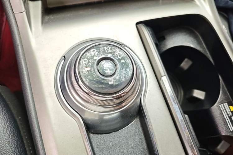 Used Ford Mondeo 2020 EcoBoost 180 Stylish Model Gear Lever