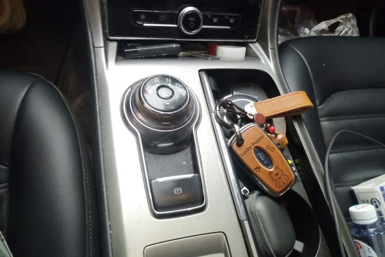 Used Ford Mondeo 2020 EcoBoost 180 Stylish Model Gear Lever