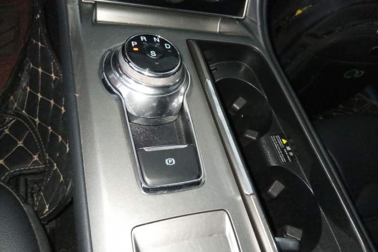 Used Ford Mondeo 2020 EcoBoost 180 Stylish Model Gear Lever