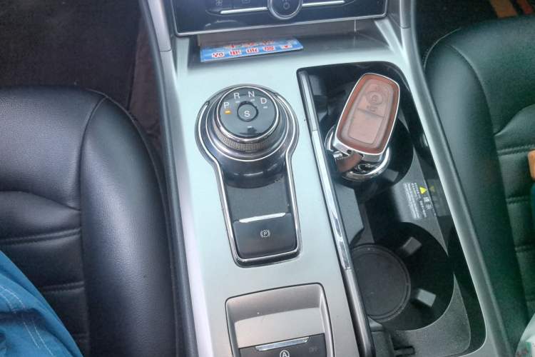 Used Ford Mondeo 2020 EcoBoost 180 Stylish Model Gear Lever