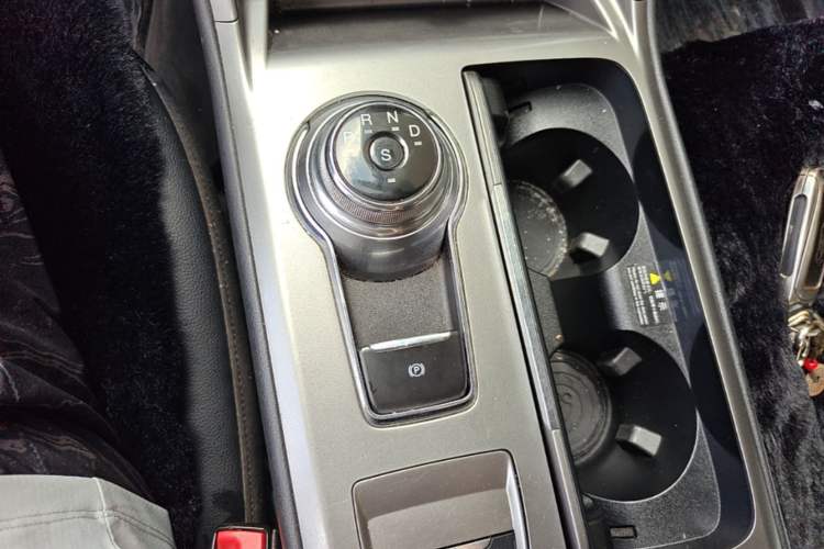 Used Ford Mondeo 2020 EcoBoost 180 Stylish Model Gear Lever
