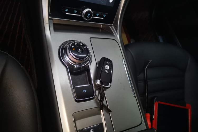 Used Ford Mondeo 2020 EcoBoost 180 Stylish Model Gear Lever