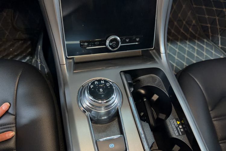 Used Ford Mondeo 2020 EcoBoost 180 Stylish Model Gear Lever