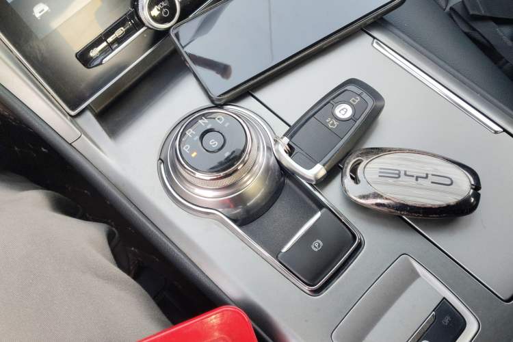 Used Ford Mondeo 2020 EcoBoost 180 Stylish Model Gear Lever