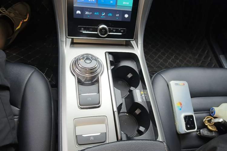 Used Ford Mondeo 2020 EcoBoost 180 Stylish Model Gear Lever