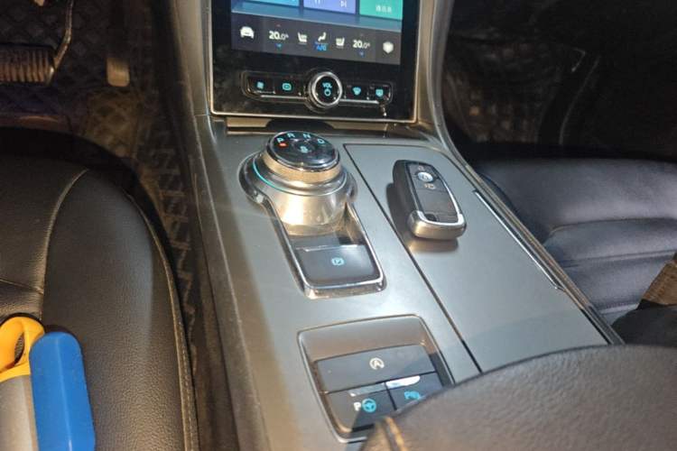 Used Ford Mondeo 2020 EcoBoost 200 Luxury Model Gear Lever