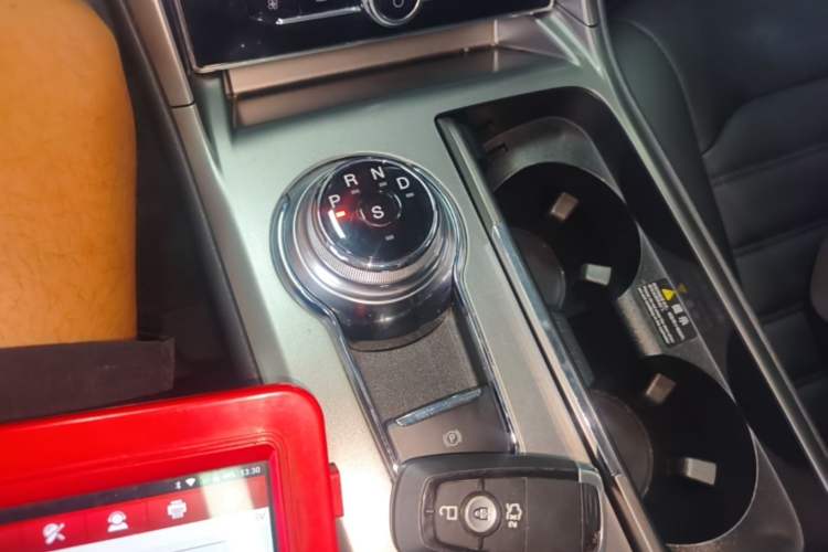 Used Ford Mondeo 2020 EcoBoost 200 Stylish Model Gear Lever