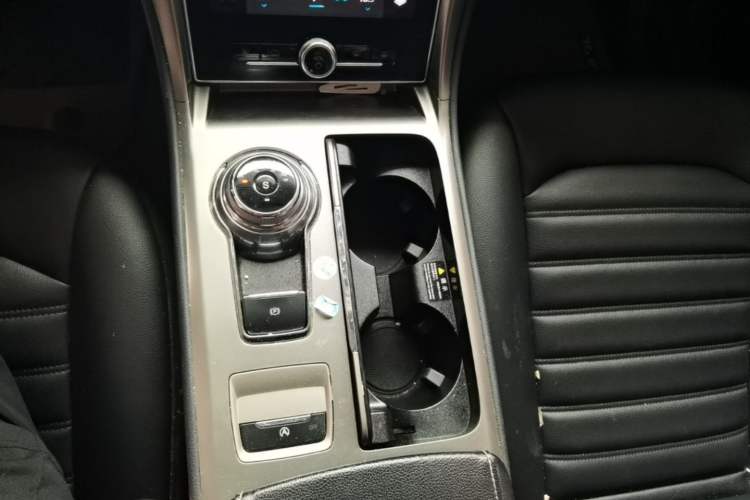 Used Ford Mondeo 2020 EcoBoost 180 Stylish Model Gear Lever