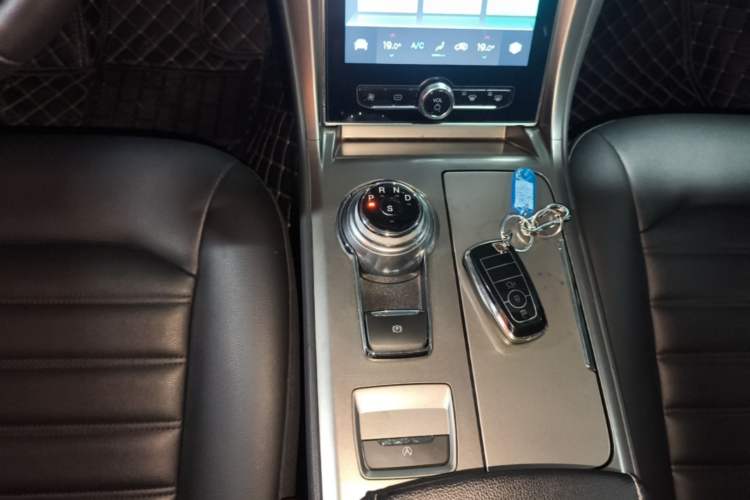 Used Ford Mondeo 2020 EcoBoost 200 Stylish Model Gear Lever