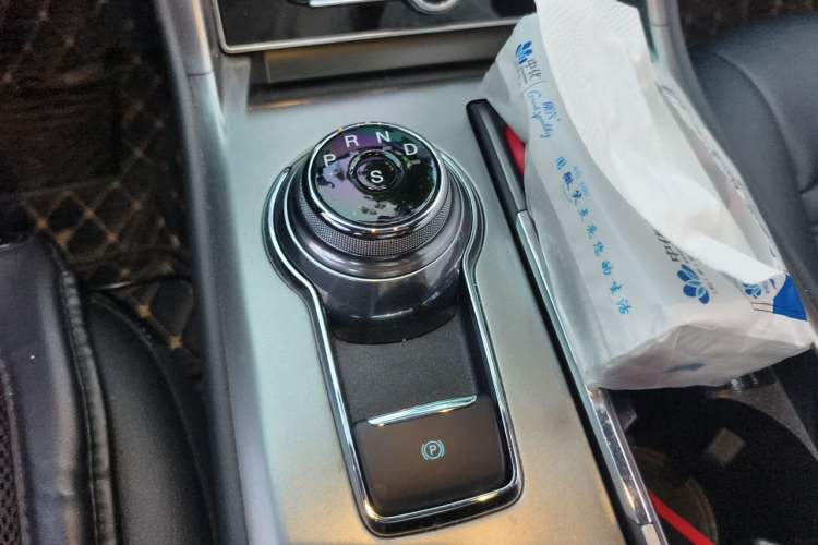 Used Ford Mondeo 2020 EcoBoost 180 Stylish Model Gear Lever