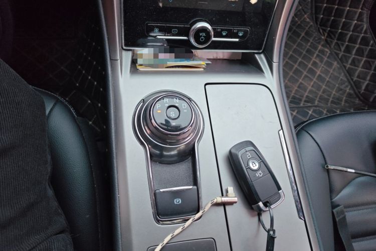 Used Ford Mondeo 2020 EcoBoost 180 Stylish Model Gear Lever