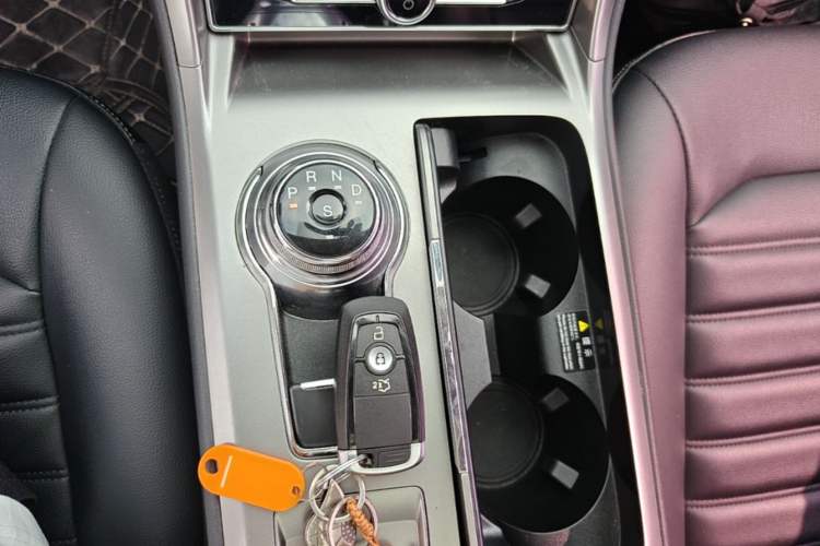 Used Ford Mondeo 2020 EcoBoost 200 Stylish Model Gear Lever