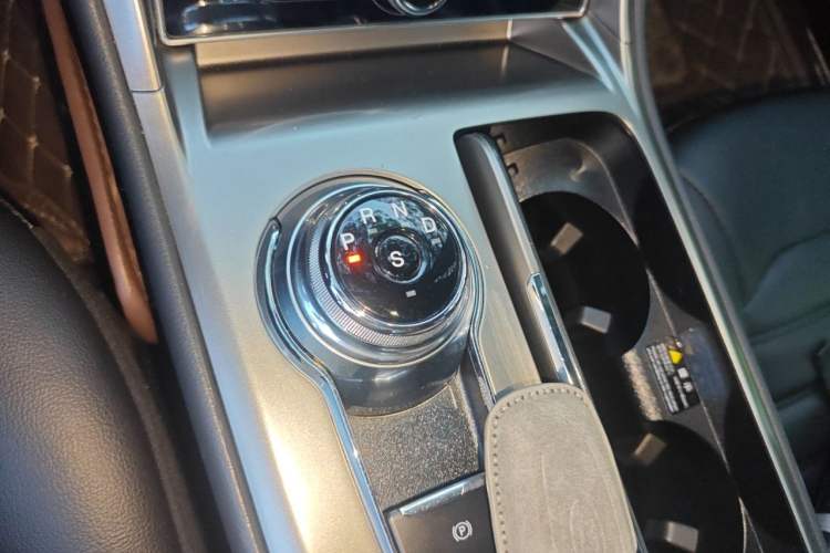 Used Ford Mondeo 2020 EcoBoost 180 Stylish Model Gear Lever