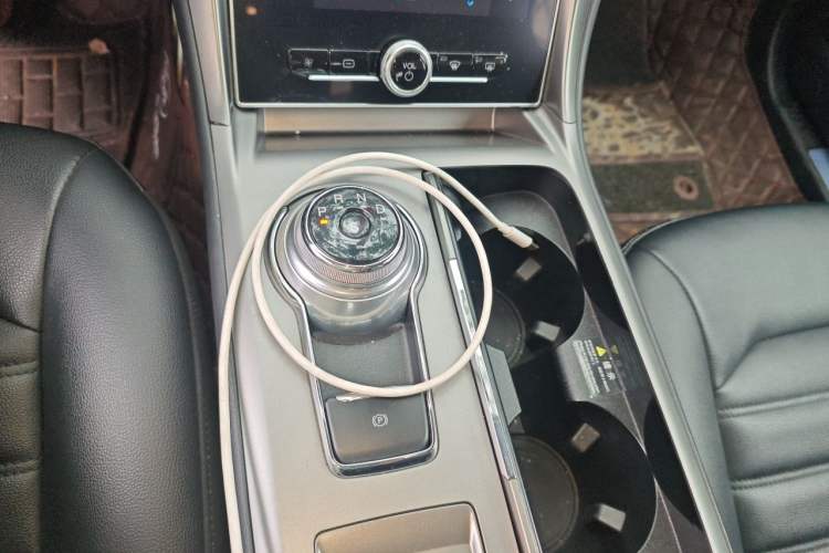 Used Ford Mondeo 2020 EcoBoost 180 Stylish Model Gear Lever