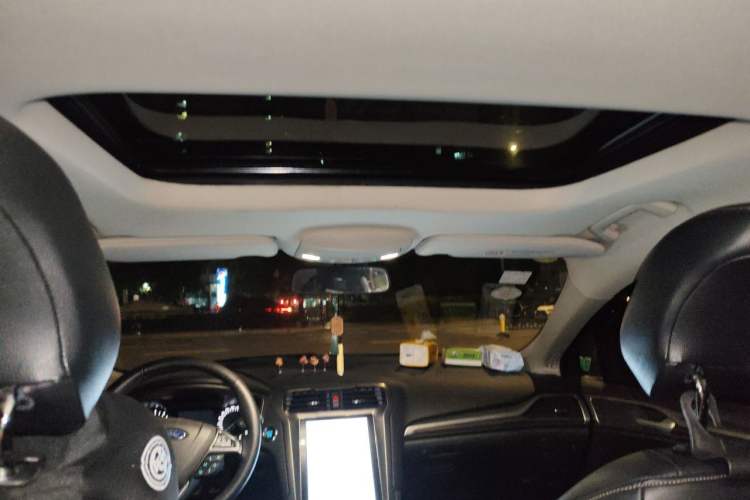 Used Ford Mondeo 2020 EcoBoost 180 Stylish Model Headliner