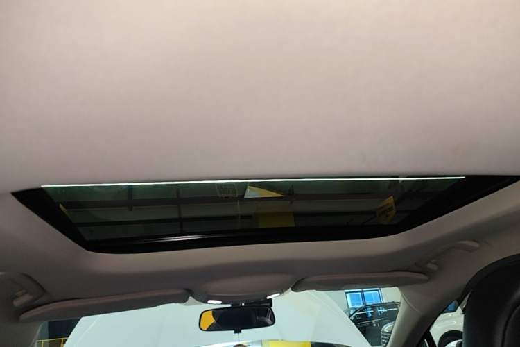 Used Ford Mondeo 2020 EcoBoost 180 Stylish Model Headliner