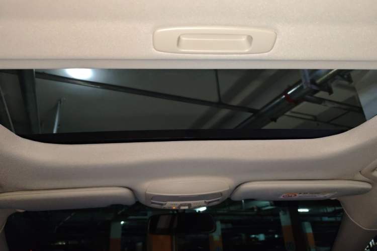 Used Ford Mondeo 2020 EcoBoost 180 Stylish Model Headliner