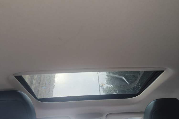 Used Ford Mondeo 2020 EcoBoost 180 Stylish Model Headliner