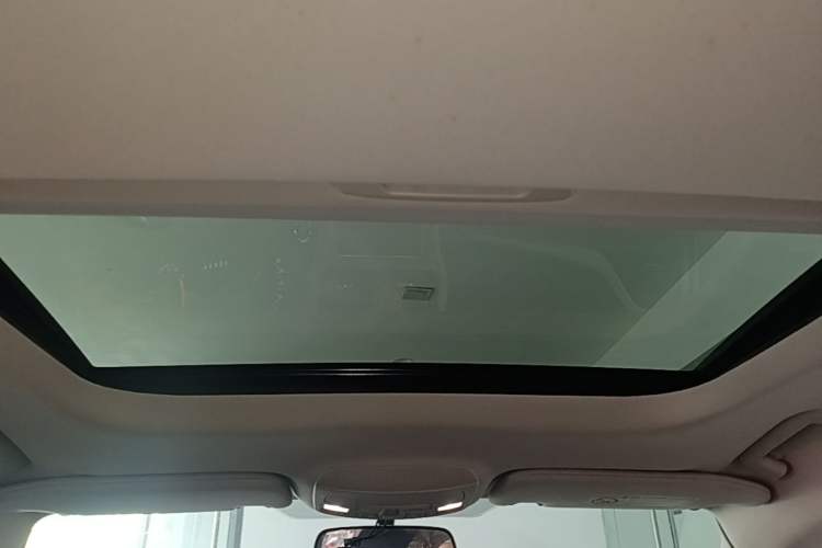 Used Ford Mondeo 2020 EcoBoost 180 Stylish Model Headliner