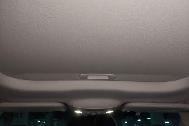 Used Ford Mondeo 2020 EcoBoost 180 Stylish Model Headliner