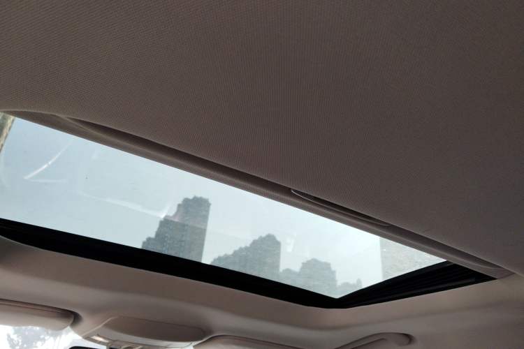 Used Ford Mondeo 2020 EcoBoost 180 Stylish Model Headliner