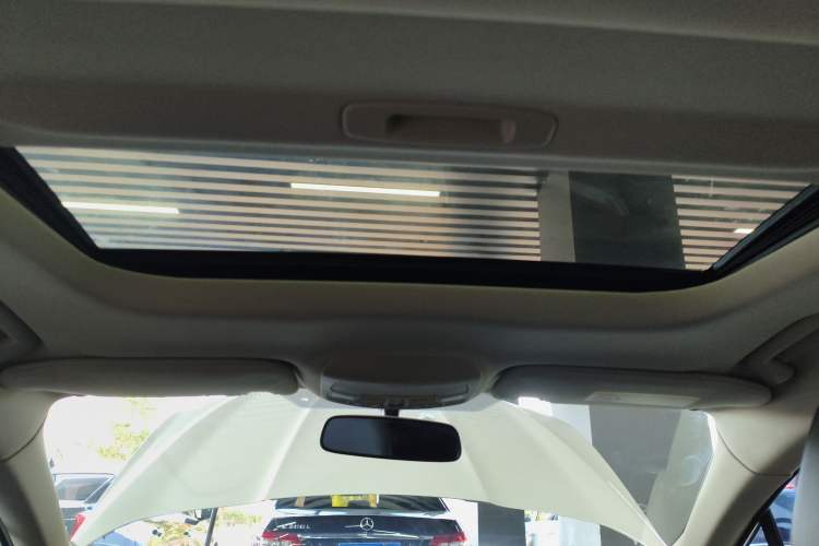 Used Ford Mondeo 2020 EcoBoost 180 Stylish Model Headliner