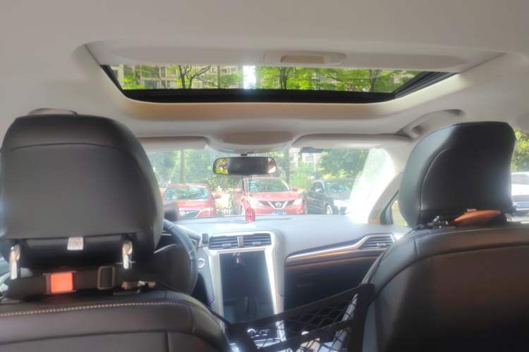 Used Ford Mondeo 2020 EcoBoost 180 Stylish Model Headliner