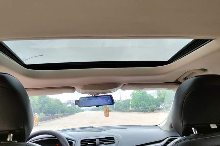 Used Ford Mondeo 2020 EcoBoost 180 Stylish Model Headliner