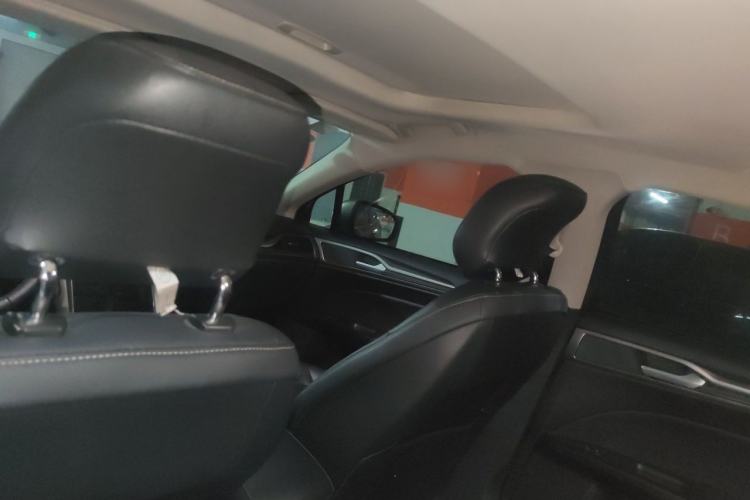 Used Ford Mondeo 2020 EcoBoost 180 Stylish Model Headliner