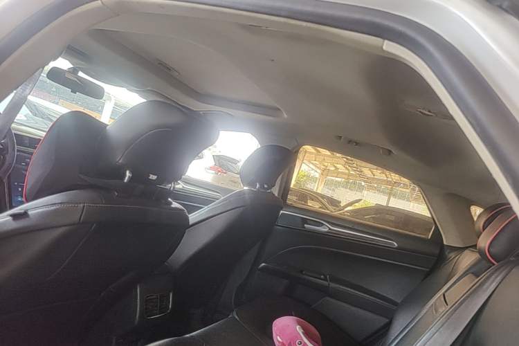 Used Ford Mondeo 2020 EcoBoost 200 Stylish Model Headliner