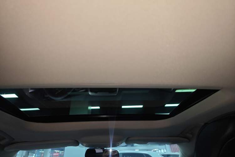 Used Ford Mondeo 2020 EcoBoost 180 Stylish Model Headliner