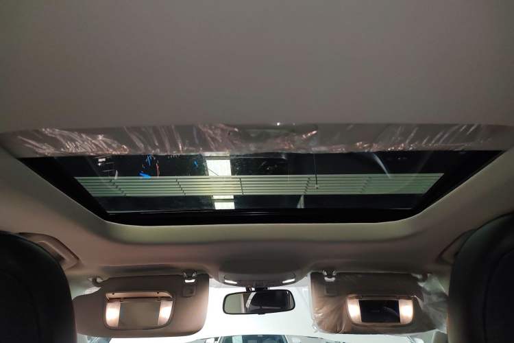 Used Ford Mondeo 2020 EcoBoost 180 Stylish Model Headliner