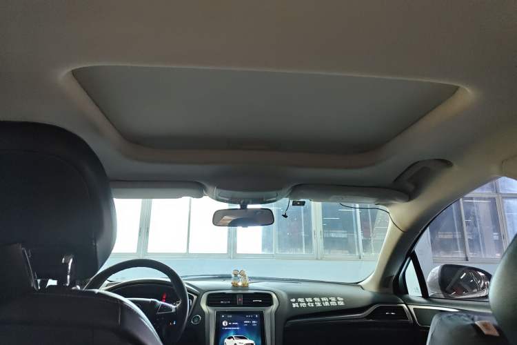 Used Ford Mondeo 2020 EcoBoost 200 Stylish Model Headliner
