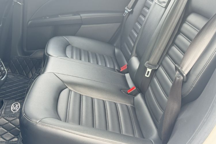 Used Ford Mondeo 2020 EcoBoost 180 Stylish Model Interior 1