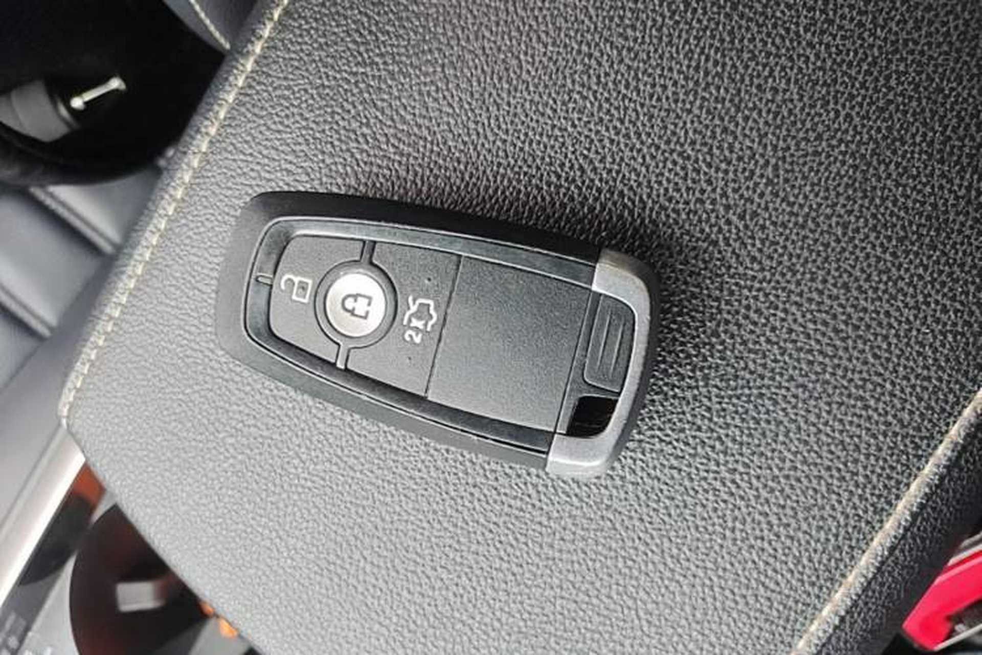 Used Ford Mondeo 2020 EcoBoost 200 Stylish Model Interior 1