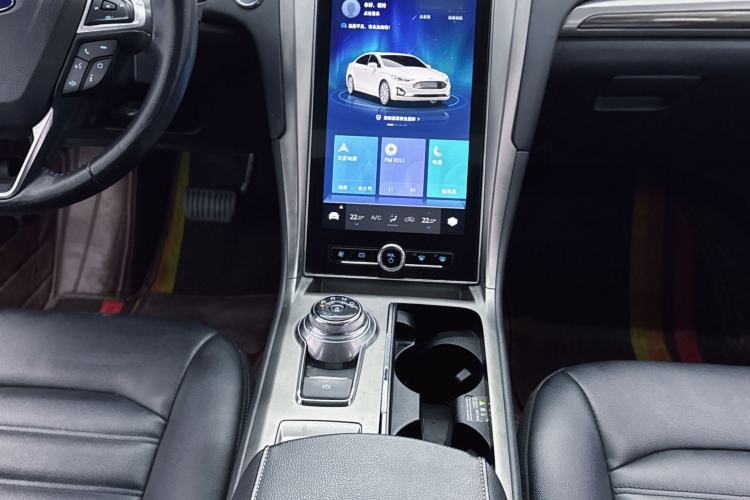 Used Ford Mondeo 2020 EcoBoost 180 Stylish Model Interior 1