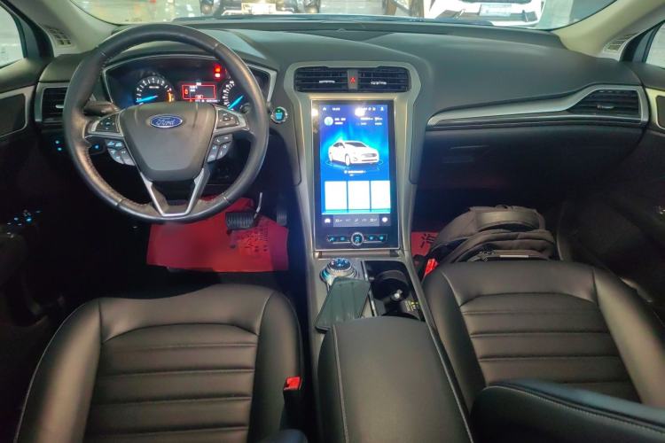 Used Ford Mondeo 2020 EcoBoost 180 Stylish Model Interior 2