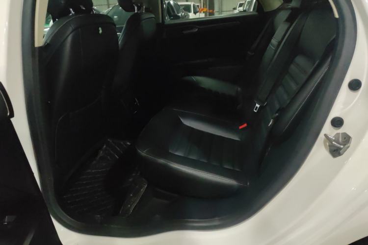 Used Ford Mondeo 2020 EcoBoost 180 Stylish Model Interior 2