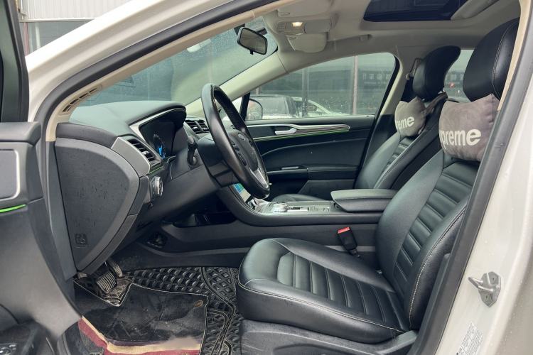 Used Ford Mondeo 2020 EcoBoost 180 Stylish Model Interior 2