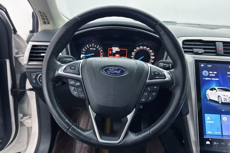 Used Ford Mondeo 2020 EcoBoost 180 Stylish Model Interior 2