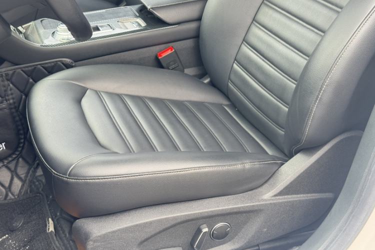 Used Ford Mondeo 2020 EcoBoost 180 Stylish Model Interior 4