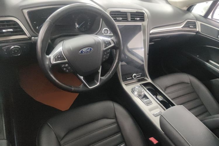 Used Ford Mondeo 2020 EcoBoost 180 Stylish Model Interior 4